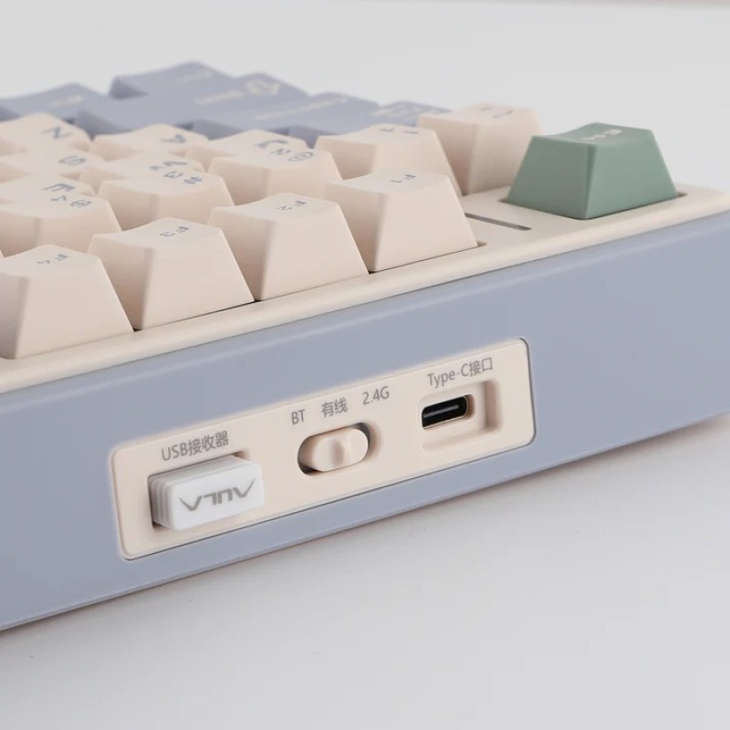 AULA F75 Cedar Green Ice Vein Switch Wireless Mechanical Keyboard – RGB & Hot‑Swappable |