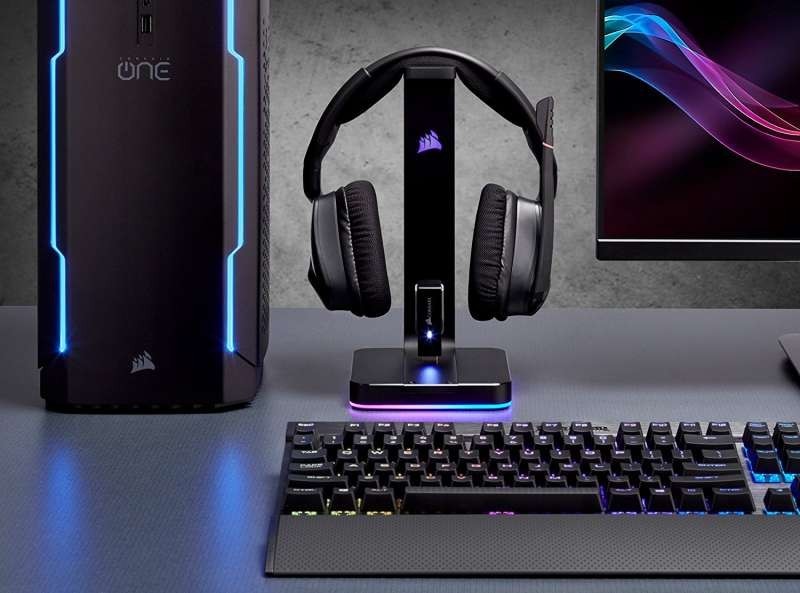 Corsair ST100 RGB Premium Headset Stand With 7.1 Surround Sound - 3.5mm And 2xUSB 3.0