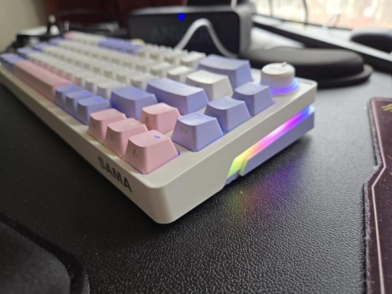 SAMA SM68 Triple Mode BT5.0/2.4G/USB-C Mechanical Keyboard, 68 Keys Hot-Swappable Compact Keyboard, Rechargeable & Multifunctional RGB Backlit Ergonomic Mini Office Keyboard